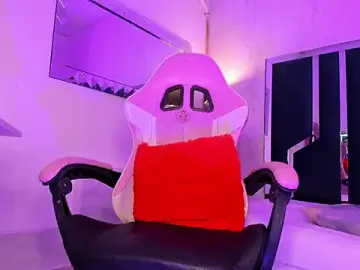 Stripchat Adult Video Chat of CloeMoon