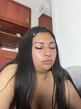 Issa_Santana from stripchat