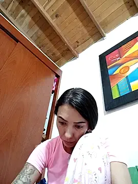 LunaZambrano from stripchat