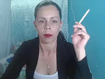 Marilyn_xxxx from stripchat