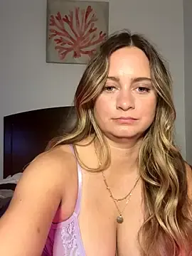 Sophie_Raegan from stripchat