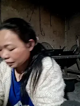 Stripchat Live Porn of miomio-12