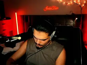 Stripchat Watch Live Sex Cams of JordanShow