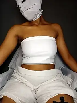 Stripchat Best live sex cam show of lisa_larry88