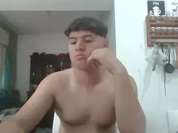 Stripchat Free Porn Cam of Myboy0020