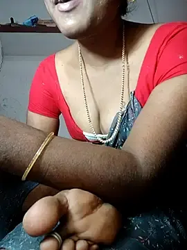 Tamil_Kavitha from stripchat