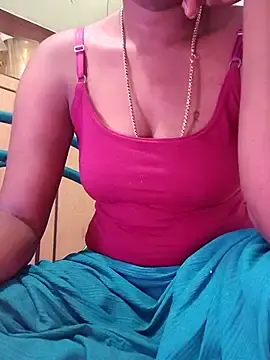Stripchat Live Porn of Tamil_Kavitha
