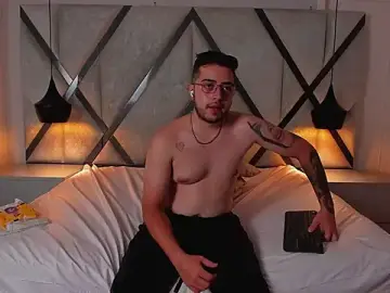 Stripchat Live Sex of Ethan_Greys