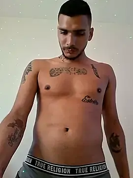 Stripchat Adult Webcam of HazelEyedJay420