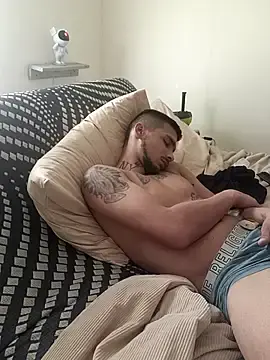 Stripchat Free Live Porn of HazelEyedJay420