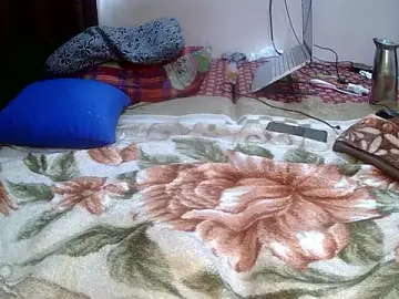 Stripchat Adult Webcam of laddu99tamil