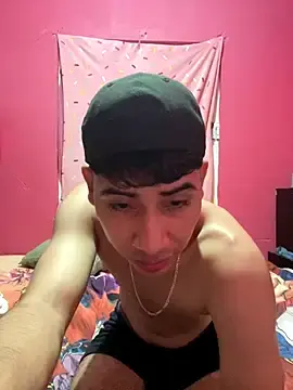 Stripchat Sex Cam of emmarod18