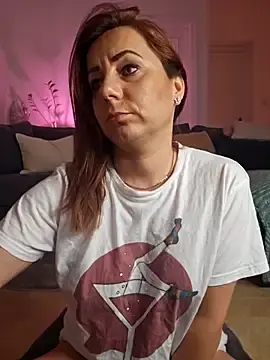 Stripchat Live Sex of AngelaDesires