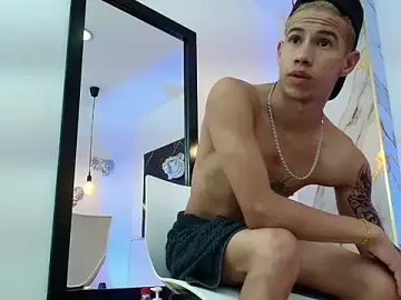Stripchat Best live sex cam show of Erick_Zhimerman