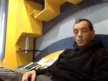 Stripchat Best live sex cam show of adiluci1