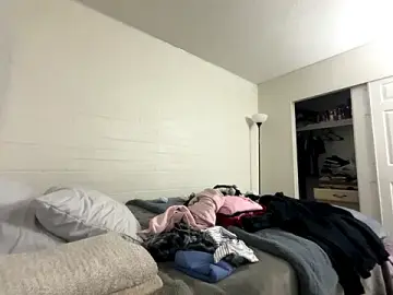 Stripchat Sex Cam of foxy_ana13