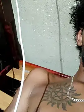 Stripchat Live Sex of Douglas202424