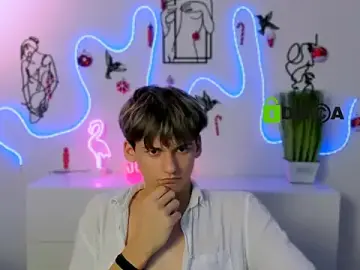 rico_steel from stripchat