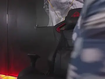 JacksonOlsenn from stripchat