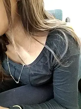 Stripchat Free Live Porn of monalisa-jaan