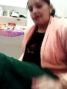 Stripchat Live Sex Cam of Mohni_love