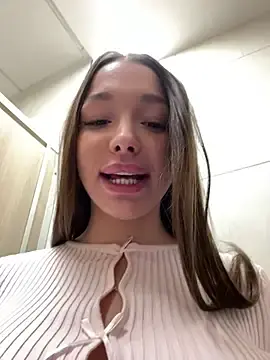 Stripchat Adult Webcam of barbiehumpxxx