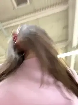 Stripchat Best Webcam of barbiehumpxxx