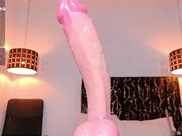 emily_perezz from stripchat