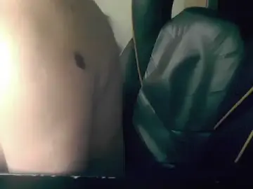 Stripchat Live Sex Cam of LondonMan1988