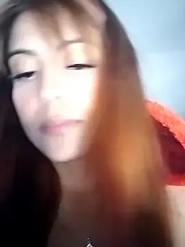 mia_hottie2210 from stripchat