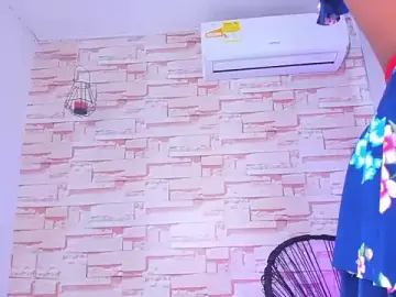 Stripchat Watch Live Sex Cams of tiffanyy_777