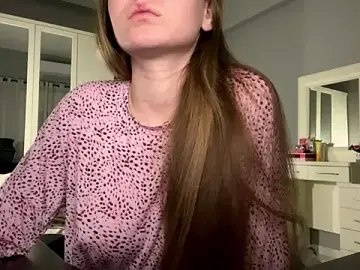 Stripchat Watch Live Sex Cams of Iuckystar19