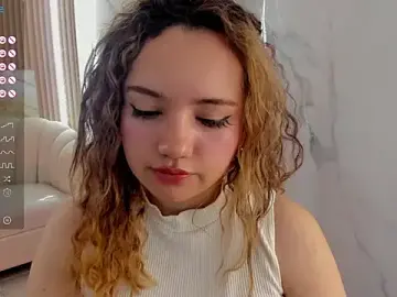 violet_sub from stripchat