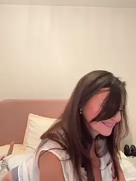 Stripchat Best Webcam of HotLdyllic