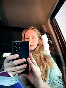 Stripchat Adult Webcams of GoldenFlameGoddess