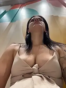 Stripchat Free Porn Cam of MiraReach