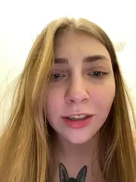 Stripchat Sex Cam of Sunny___Bunny