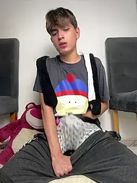 Stripchat Best live sex cam show of Naim_TheKing