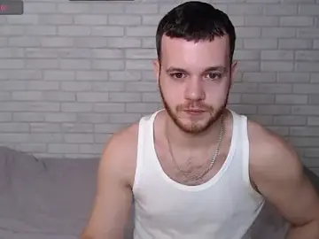 Stripchat Sex Cam of Alexxx_horny