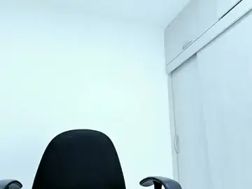 Stripchat Live Sex Cam of Amelia_Debora_Antonella