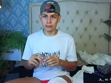 Stripchat Watch Live Sex Cams of Blakee_Blossom