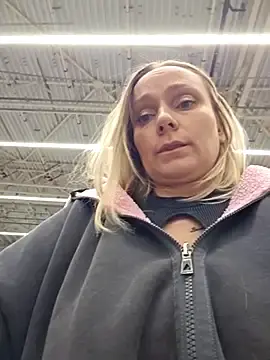 Stripchat Live Sex of Bondgirl_013