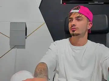 Stripchat Best Webcam of BrandonTate