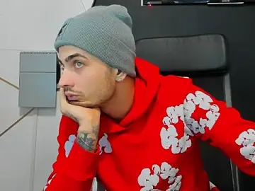 Stripchat Nude Webcam of BrandonTate