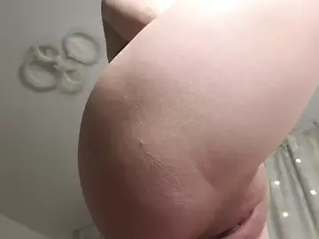 Stripchat Sex Cam of _eva_queen