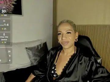 Stripchat Sex Cam of summer_night_