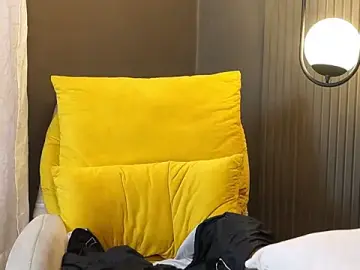 Stripchat Best live sex cam show of Reik_Vonn