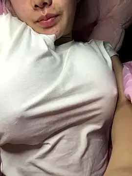 leo-kitty from stripchat