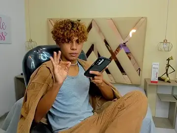 Stripchat Free Porn Cam of Anyelo_Twink