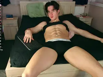 ChristianLevine_ from stripchat